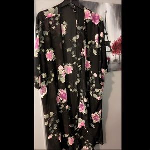 Sheer Floral Robe/Kimono